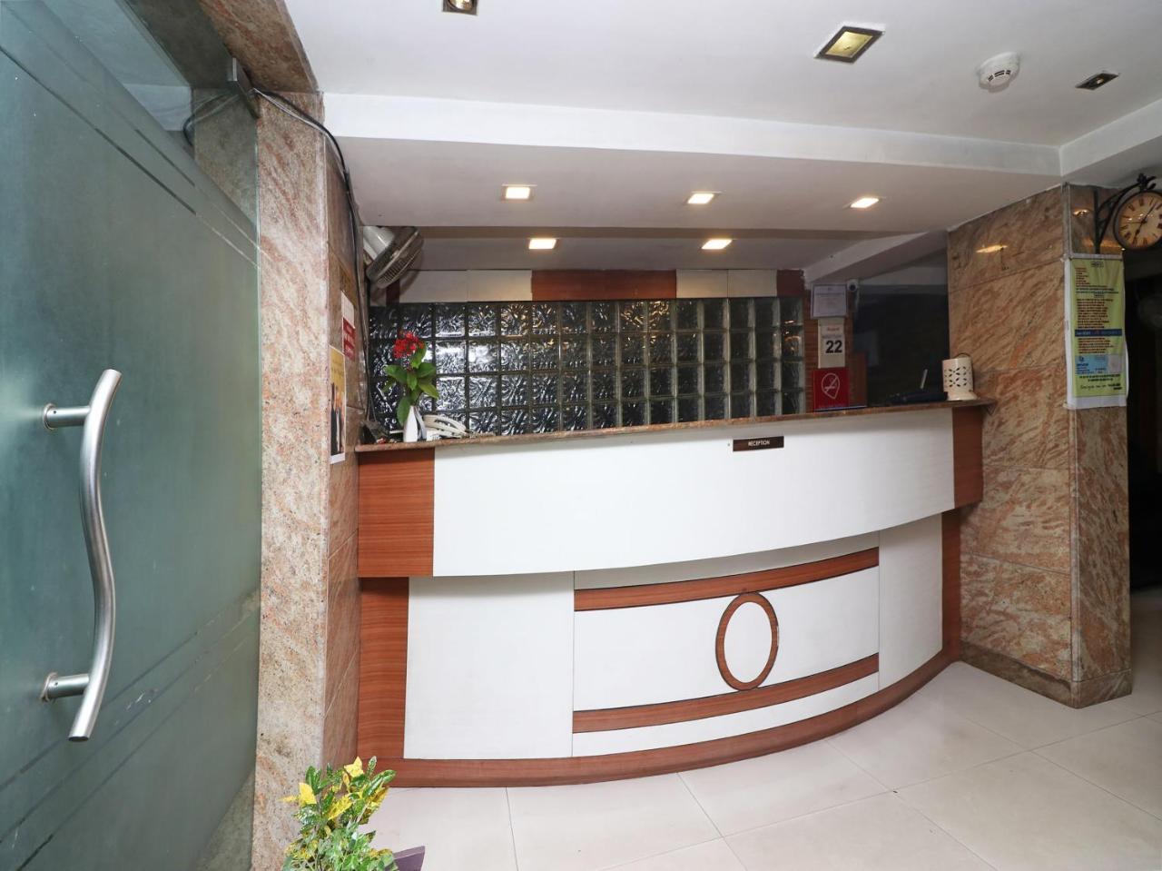 Oyo 2871 Hotel Ratnakar Inn Kalkutta Kültér fotó