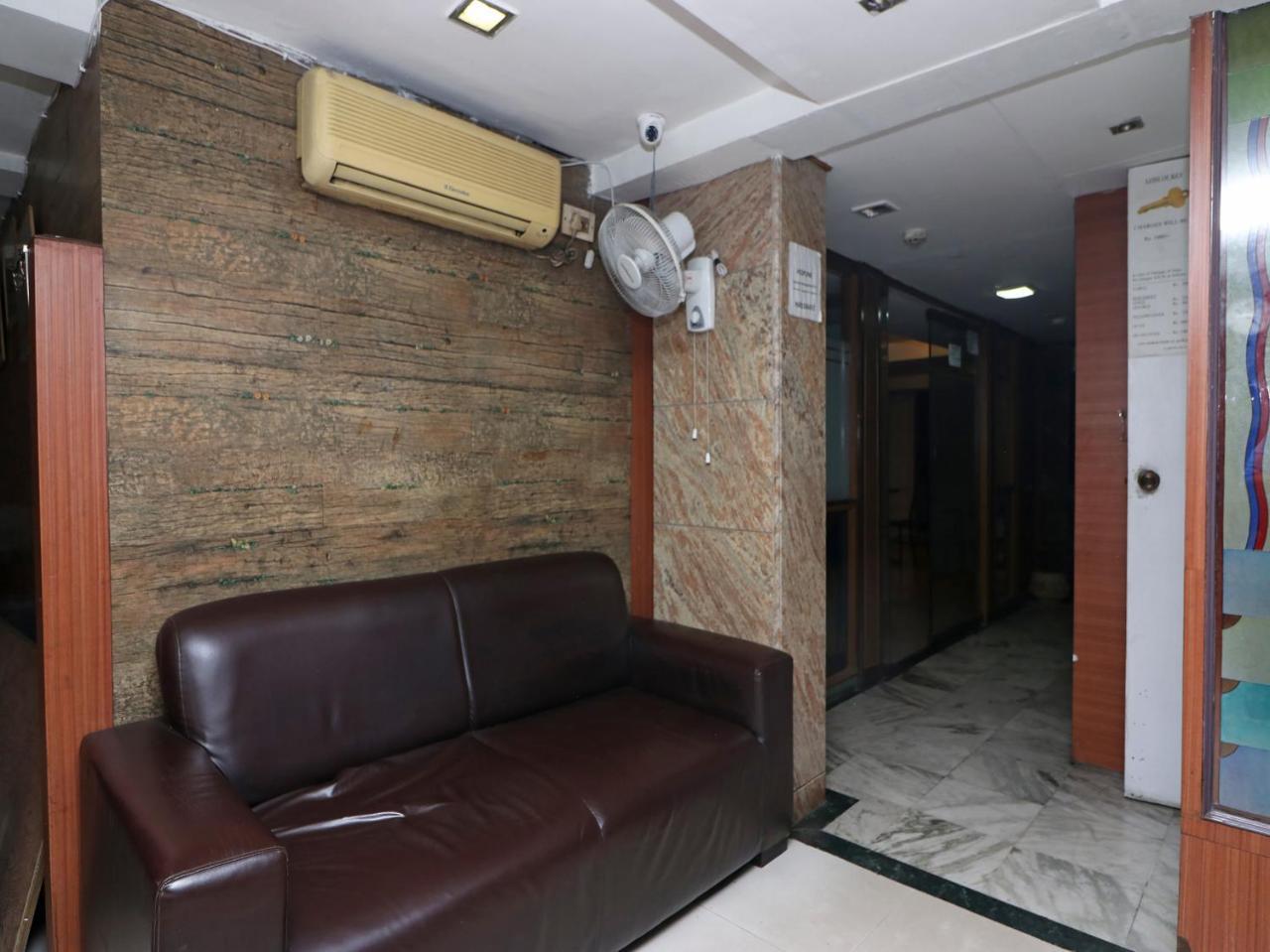 Oyo 2871 Hotel Ratnakar Inn Kalkutta Kültér fotó